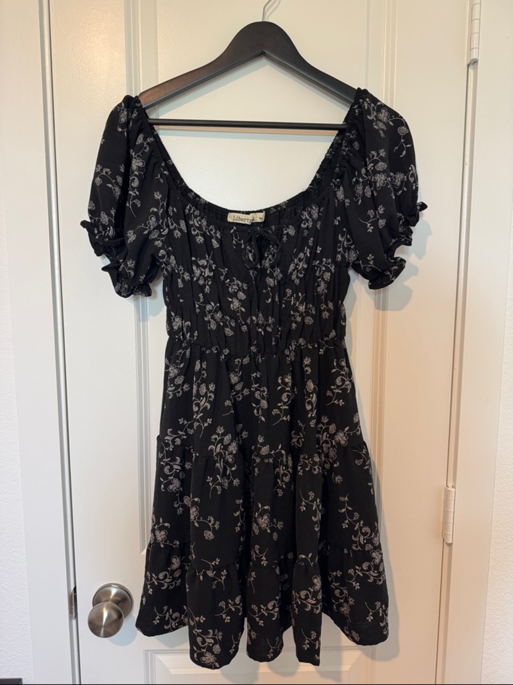 Black and White Floral Cottage Whimsy Short Puff-Sleeve Dress Fairy